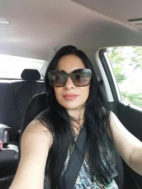 Elena V.
